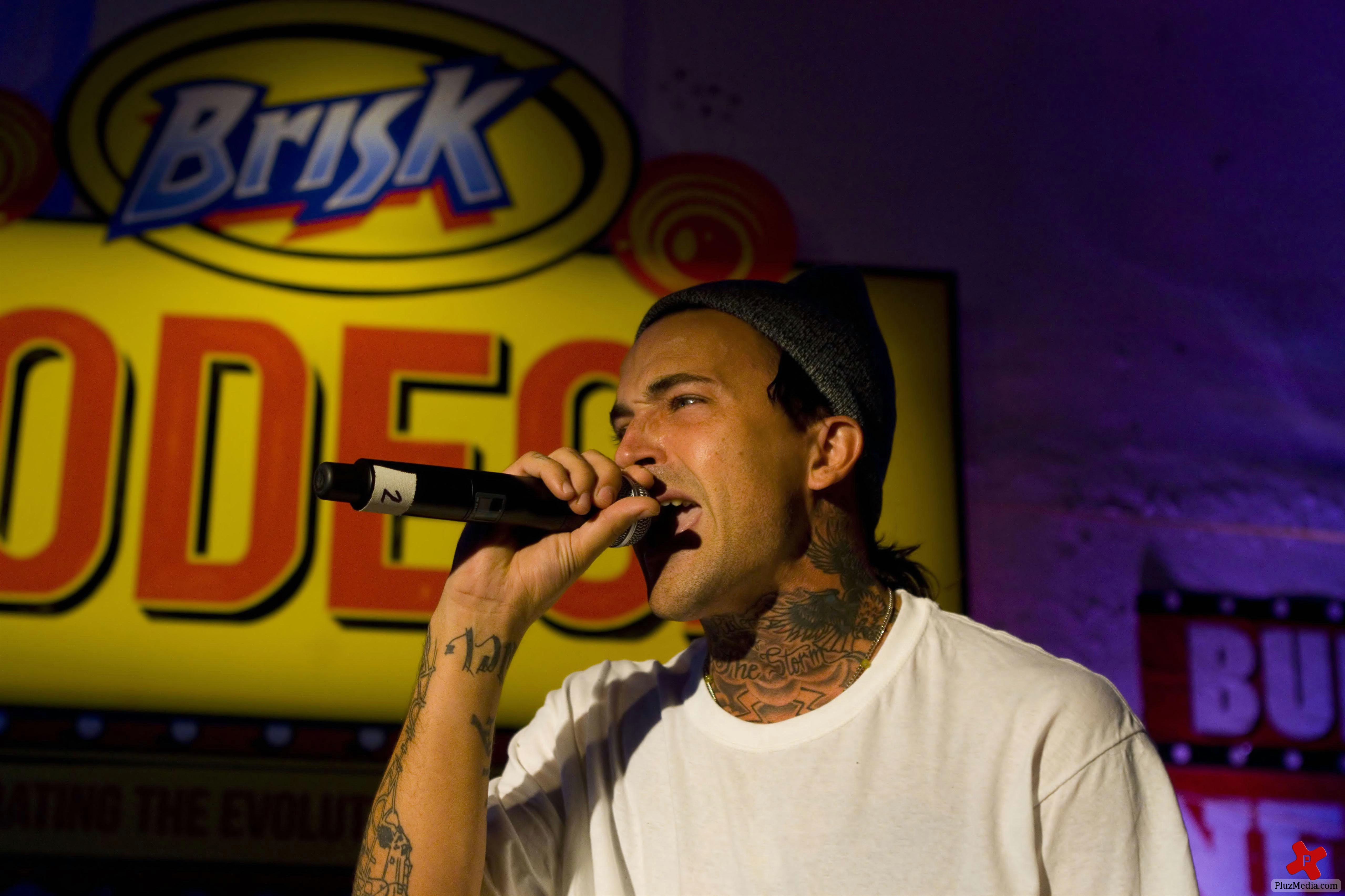 Yelawolf and Slaughterhouse at the Pop-up Bodega photos | Picture 80894